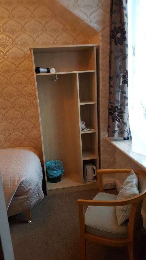 Ivanhoe Guest House Inverness Buitenkant foto